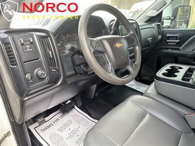 2019 Chevrolet Silverado 3500HD CC Work Truck 9' Stake Bed w/ Liftgate - Photo 17 - Norco, CA 92860