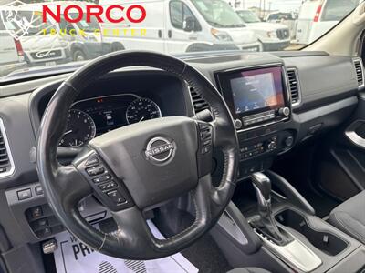 2022 Nissan Frontier SV Crew Cab Short Bed   - Photo 18 - Norco, CA 92860