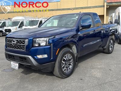 2022 Nissan Frontier SV Crew Cab Short Bed   - Photo 4 - Norco, CA 92860