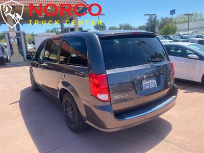 2018 Dodge Grand Caravan SXT   - Photo 4 - Norco, CA 92860