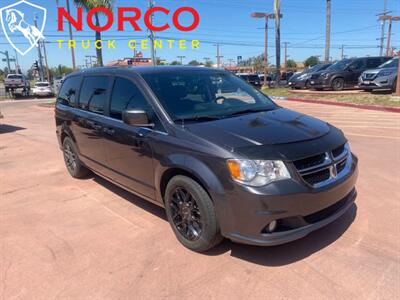 2018 Dodge Grand Caravan SXT   - Photo 2 - Norco, CA 92860