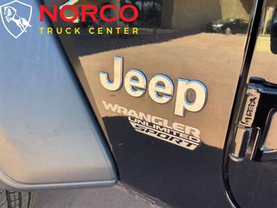 2019 Jeep Wrangler Unlimited Sport Altitude   - Photo 10 - Norco, CA 92860