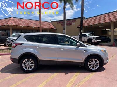 2017 Ford Escape SE   - Photo 1 - Norco, CA 92860