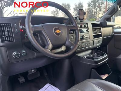 2019 Chevrolet Express 2500 G2500 Extended Cargo w/ Ladder Rack   - Photo 18 - Norco, CA 92860