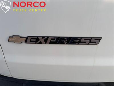 2019 Chevrolet Express 2500 G2500 Extended Cargo w/ Ladder Rack   - Photo 14 - Norco, CA 92860