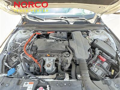 2020 Honda Accord Hybrid Touring   - Photo 29 - Norco, CA 92860