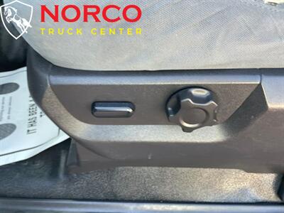 2016 Ford F550 XL CC LIFTGATE  Crew Cab 12' Stake Bed w/ Lift Gate Diesel 4x4 - Photo 34 - Norco, CA 92860