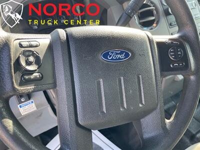 2016 Ford F550 XL CC LIFTGATE  Crew Cab 12' Stake Bed w/ Lift Gate Diesel 4x4 - Photo 7 - Norco, CA 92860