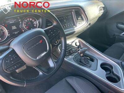 2022 Dodge Challenger SXT   - Photo 16 - Norco, CA 92860