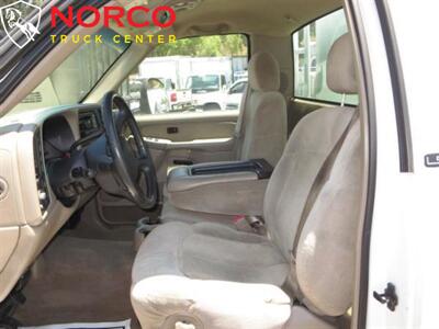 2001 Chevrolet Silverado 3500  Regular Cab Enclosed Utility Diesel 4x4 - Photo 17 - Norco, CA 92860