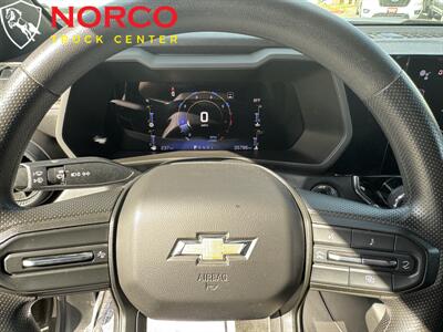 2023 Chevrolet Colorado Work Truck Crew Cab Short Bed   - Photo 18 - Norco, CA 92860