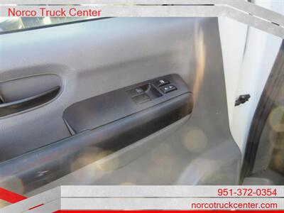 2015 Nissan NV 2500 HD S  high roof cargo van - Photo 17 - Norco, CA 92860