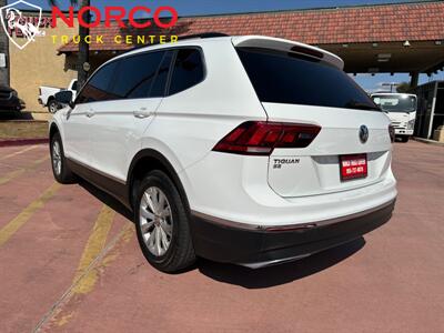 2018 Volkswagen Tiguan 2.0T SE 7 Passenger   - Photo 6 - Norco, CA 92860