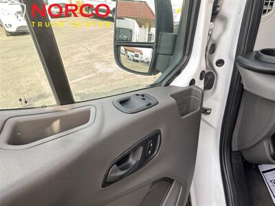 2020 Ford Transit 350 T350 XLT 12 Passenger   - Photo 18 - Norco, CA 92860