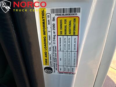 2011 Ford E-350 SD XLT 10 Passenger   - Photo 23 - Norco, CA 92860