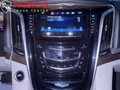 2019 Cadillac Escalade ESV Luxury   - Photo 30 - Norco, CA 92860