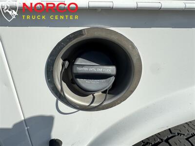 2021 GMC Sierra 2500HD utility bed  ,4x4   - Photo 21 - Norco, CA 92860
