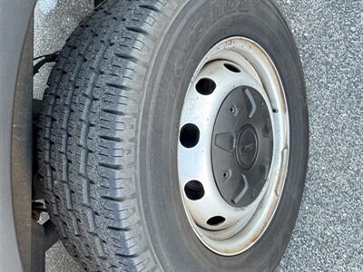 2019 Ford Transit 250   - Photo 15 - Norco, CA 92860