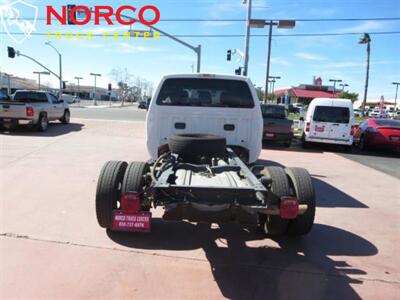 2012 Ford F-550 XL  Crew Cab, Cab & Chassis - Photo 6 - Norco, CA 92860