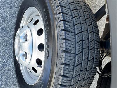 2023 Ford Transit 250 T250 AWD Medium Roof Cargo   - Photo 14 - Norco, CA 92860