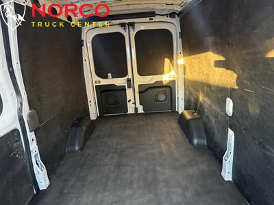 2023 Ford Transit 250 T250 AWD Medium Roof Cargo   - Photo 19 - Norco, CA 92860