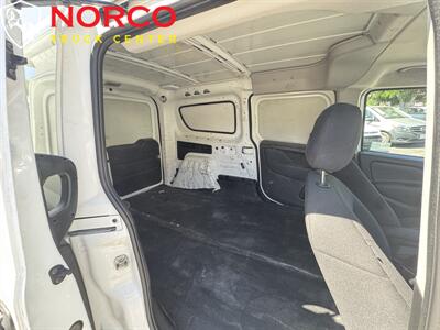 2021 RAM ProMaster City Tradesman w/ Ladder Rack - Photo 3 - Norco, CA 92860