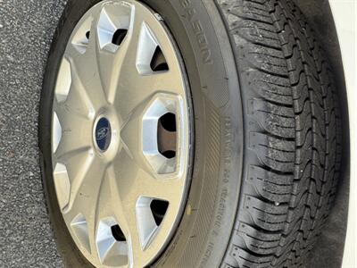 2016 Ford Transit Connect XL   - Photo 17 - Norco, CA 92860