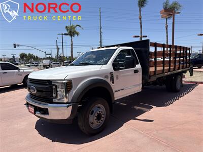 2019 Ford F-550 Super Duty Stake Bed w/ Liftgate - Photo 4 - Norco, CA 92860