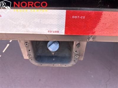 2019 Ford F-550 Super Duty Stake Bed w/ Liftgate - Photo 12 - Norco, CA 92860