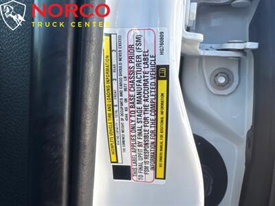 2017 RAM 5500 ,Crew Cab 12' Stake Bed w/ Liftgate   - Photo 21 - Norco, CA 92860