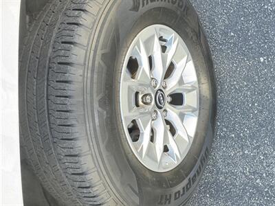 2024 Nissan Frontier SV   - Photo 13 - Norco, CA 92860