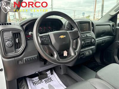 2022 Chevrolet Silverado 3500HD C3500 Work Truck Crew Cab Flat Bed   - Photo 20 - Norco, CA 92860