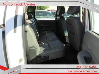 2012 Chevrolet Silverado 3500 Work Truck  4X4 - Photo 11 - Norco, CA 92860