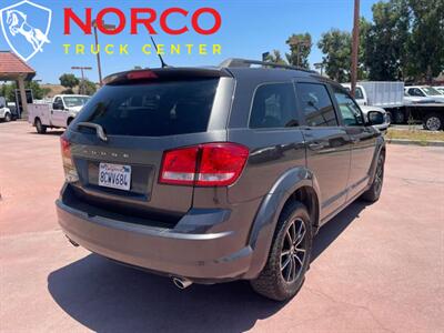 2018 Dodge Journey SE   - Photo 8 - Norco, CA 92860