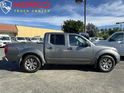 2021 Nissan Frontier SV Crew Cab Short Bed - Photo 1 - Norco, CA 92860
