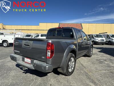 2021 Nissan Frontier SV Crew Cab Short Bed - Photo 11 - Norco, CA 92860