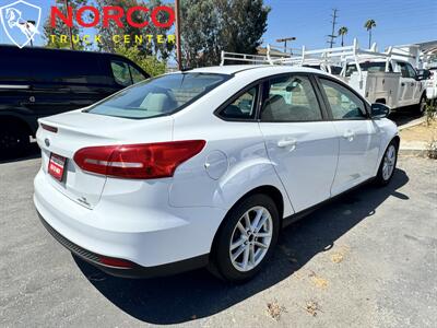 2015 Ford Focus SE   - Photo 8 - Norco, CA 92860