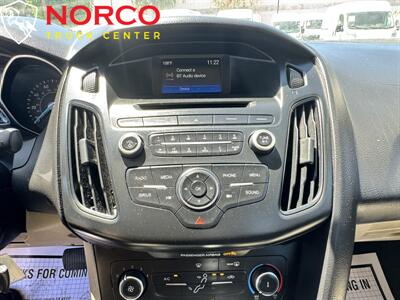 2015 Ford Focus SE   - Photo 18 - Norco, CA 92860