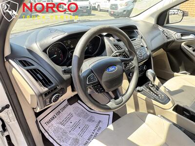 2015 Ford Focus SE   - Photo 15 - Norco, CA 92860