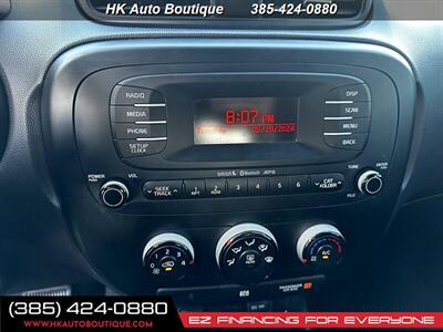 2014 Kia Soul   - Photo 20 - West Bountiful, UT 84087-1313