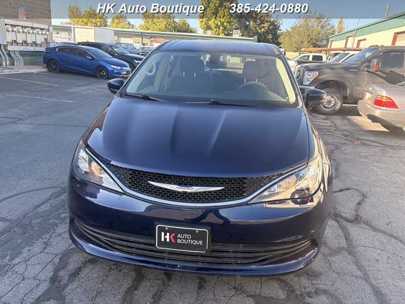2017 Chrysler Pacifica Touring - Photo 3 - West Bountiful, UT 84087-1313