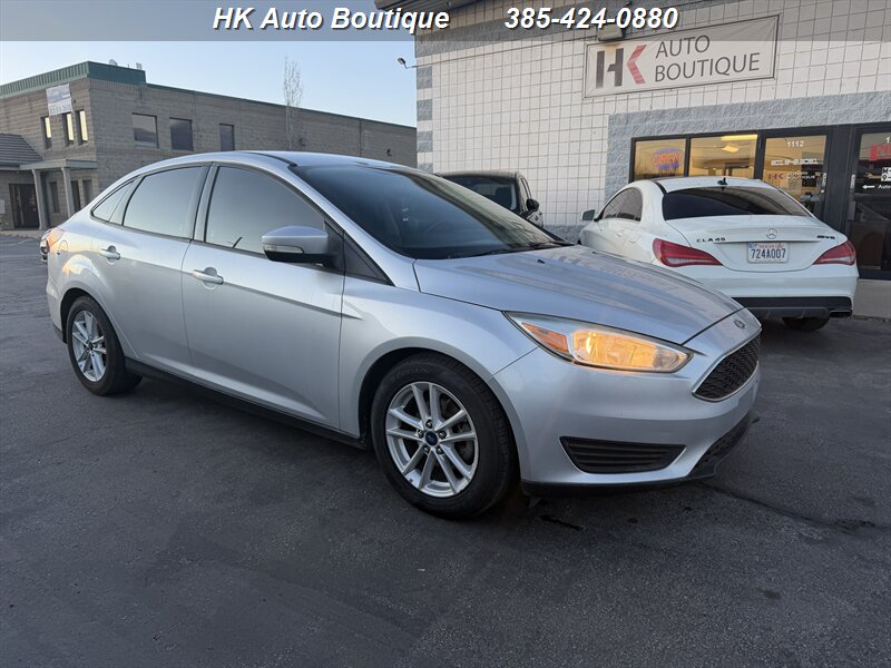 2016 Ford Focus SE   - Photo 1 - West Bountiful, UT 84087-1313