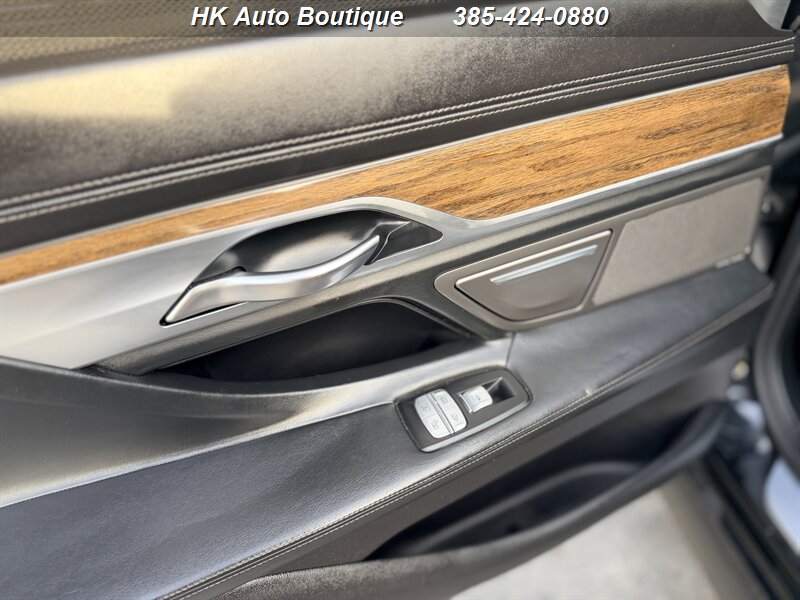 2017 BMW 740i M Sport - Photo 28 - West Bountiful, UT 84087-1313