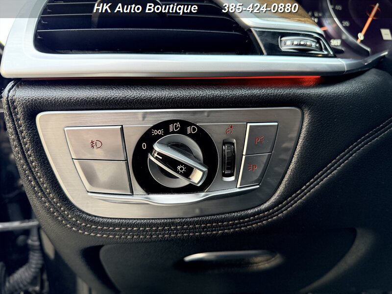 2017 BMW 740i M Sport - Photo 10 - West Bountiful, UT 84087-1313