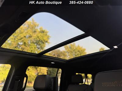 2022 Chevrolet Suburban High Country   - Photo 19 - West Bountiful, UT 84087-1313