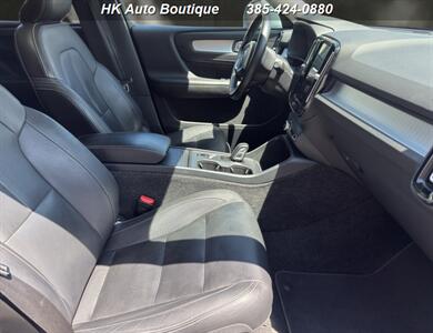 2019 Volvo XC60 T5 Momentum   - Photo 19 - West Bountiful, UT 84087-1313