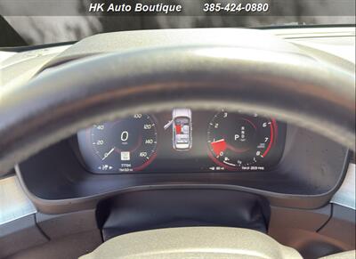 2019 Volvo XC60 T5 Momentum   - Photo 14 - West Bountiful, UT 84087-1313