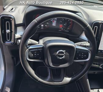 2019 Volvo XC60 T5 Momentum   - Photo 12 - West Bountiful, UT 84087-1313