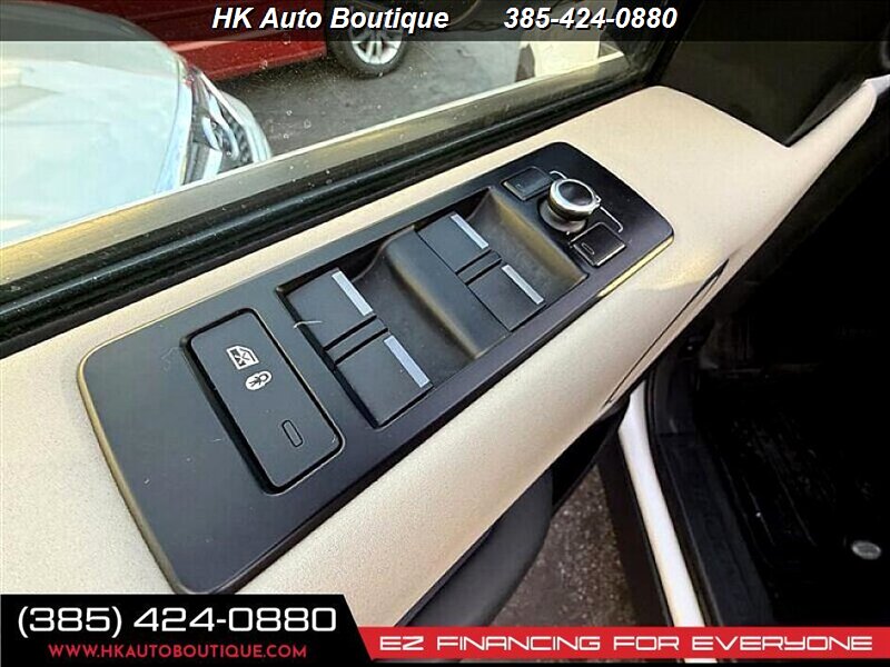 2018 Land Rover Discovery SE - Photo 10 - West Bountiful, UT 84087-1313