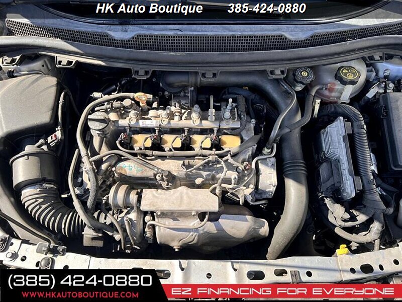 2016 Chevrolet Cruze LT Auto - Photo 10 - West Bountiful, UT 84087-1313